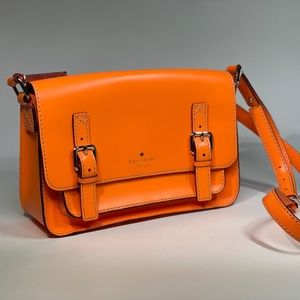 Kate Spade Essex Scout Leather Cambridge Small Crossbody messenger bag - Orange